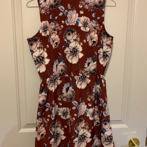 Floral Sun Dress - Picture 2 of 3